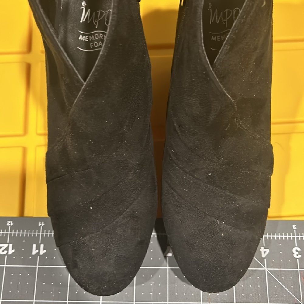 Impo Tabitha Black Suede-Look Wedge Ankle Booties Size 6.5